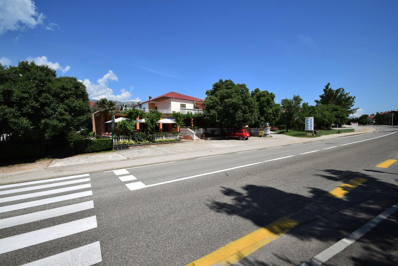 Guest House Podgorje Seline Exterior photo