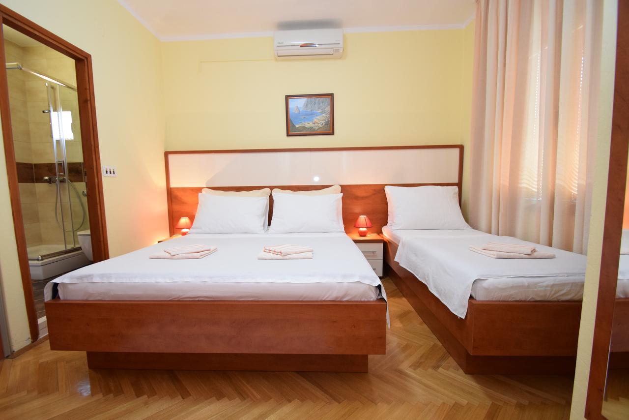 Guest House Podgorje Seline Exterior photo